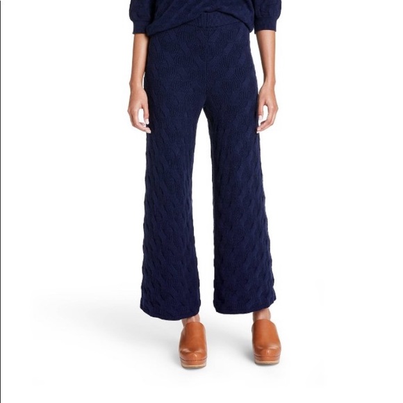 RACHEL COMEY and TARGET - Picture 4 of 4